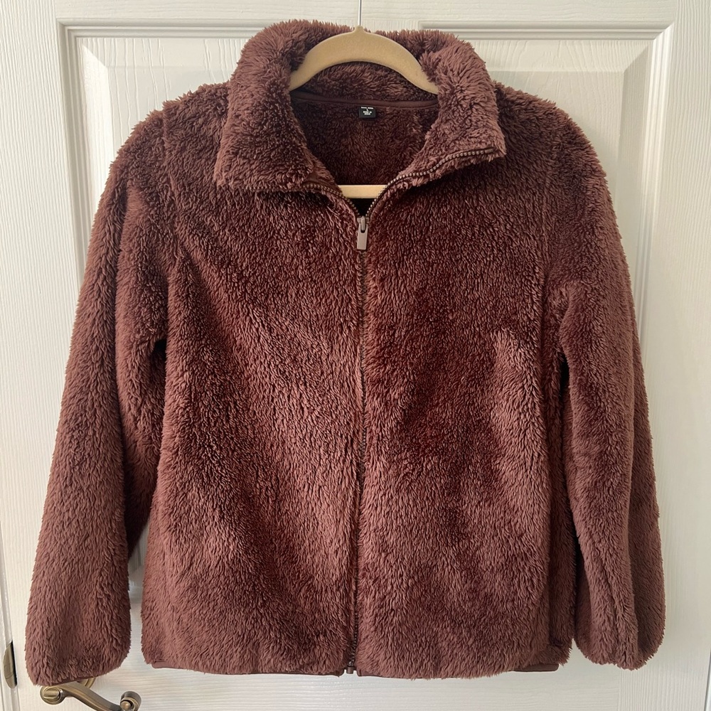 Uniqlo Fluffy Yarn Fleece Full-Zip Jacket SZ Large, Color 38 Dark Brown
